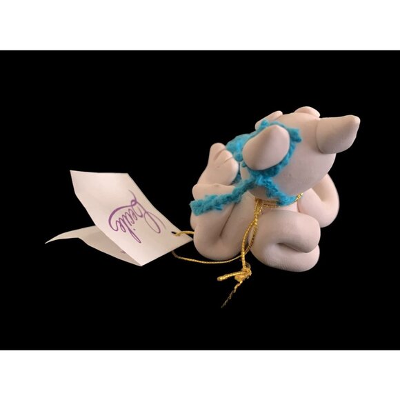 Vintage Cecile Baerd OOAK White Kitty Cat w Blue Yarn Figure *Sugar* Signed, Tag - Picture 4 of 10